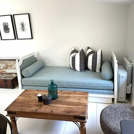 Cosy Bolt-hole Apartman *